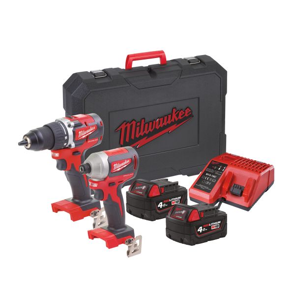 M18™ POWERPACK M18CBLPP2B-402C / Milwaukee # 4933464593 / EAN: 4058546225384